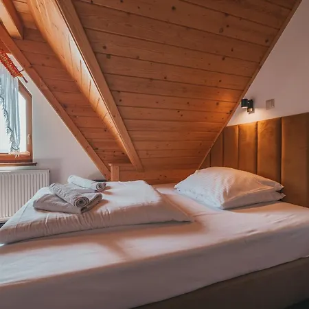 Goscinne U Semlow Homestay Banska Wyzna