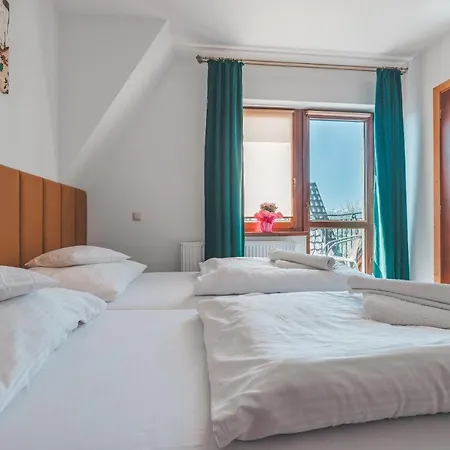 Goscinne U Semlow Banska Wyzna