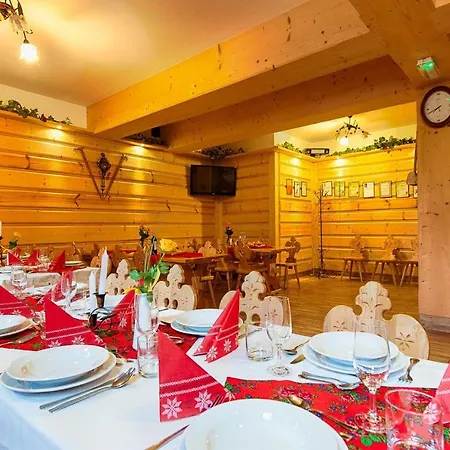 Homestay Goscinne U Semlow *